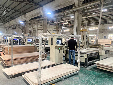 佰富彩天然木皮木门,让家更有温度与格调